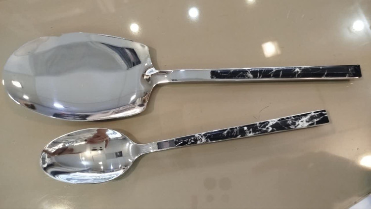 سرویس قاشق و چنگال 38 پارچه لایف اسمایل با استند فلزی
